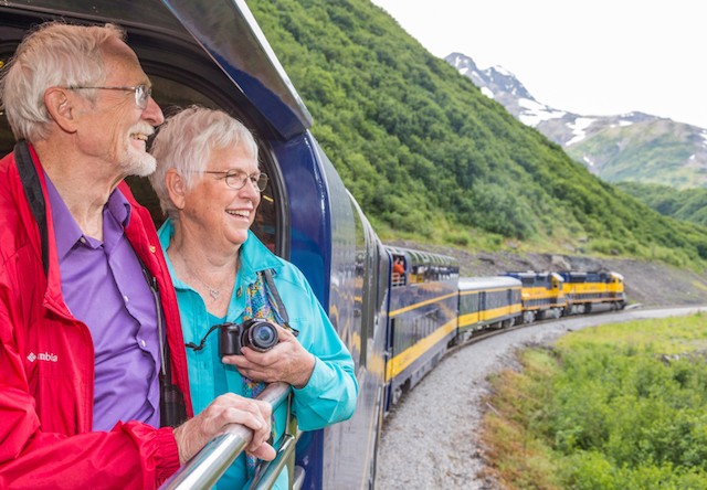 glacier viewing train